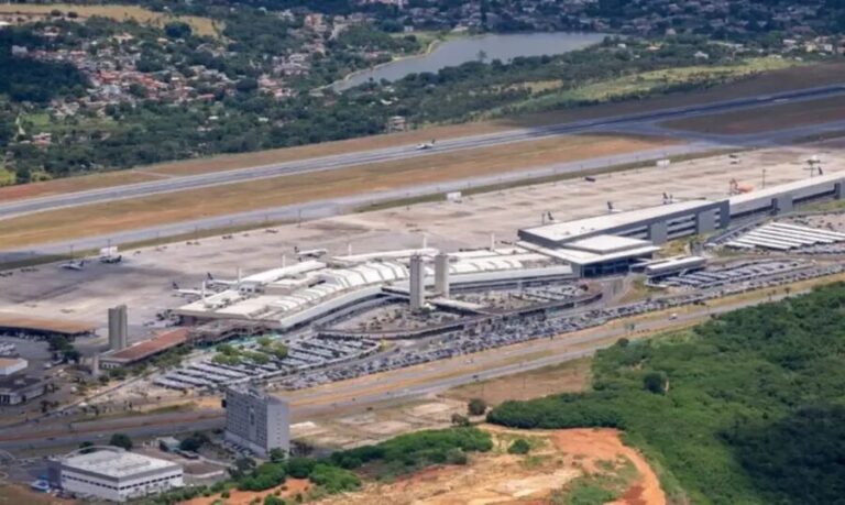Aeroporto de Confins volta à normalidade depois de suspender operações