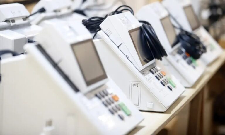 Eleição e inteligência artificial é o tema do Caminhos da Reportagem