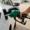 Gasolina fica mais barata em Unaí e preço médio cai para R$ 6,22