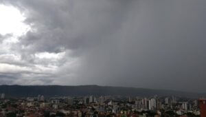 Inmet emite alerta de tempestade para Montes Claros, Curvelo e Unaí